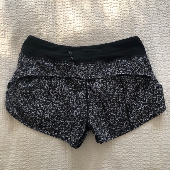 Lululemon speed short size 6